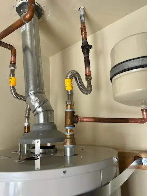 Water heater installation and plumbing repair in Black Hammock Island